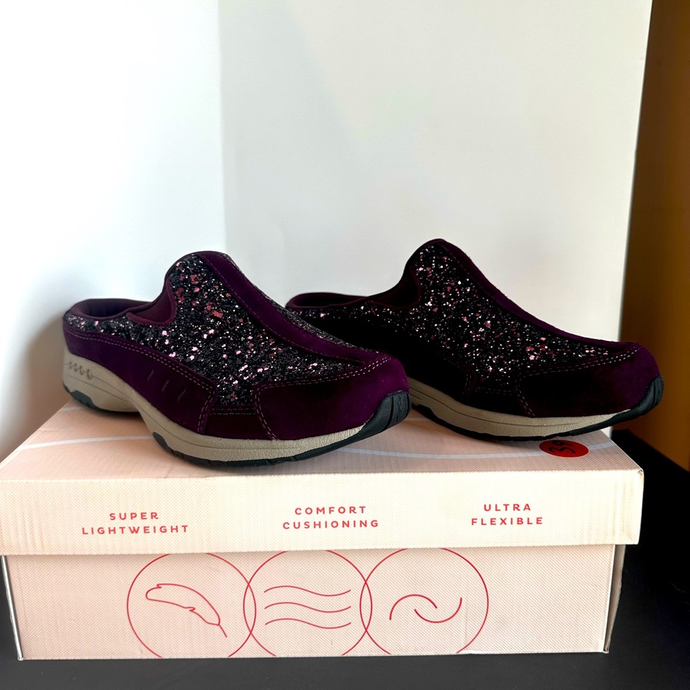 Easy Spirit SE Travel Time size 8.5 Wide.